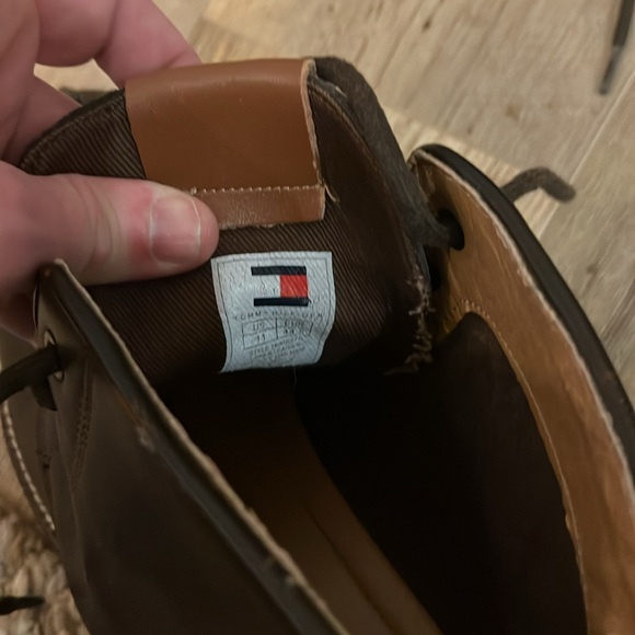 Tommy Hilfiger Boots. New never worn - Picture 4 of 4